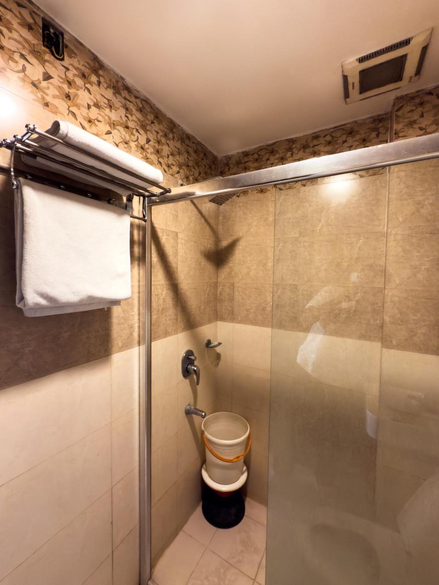 Hotel Royal Palm - A Budget Hotel In Udaipur Luaran gambar