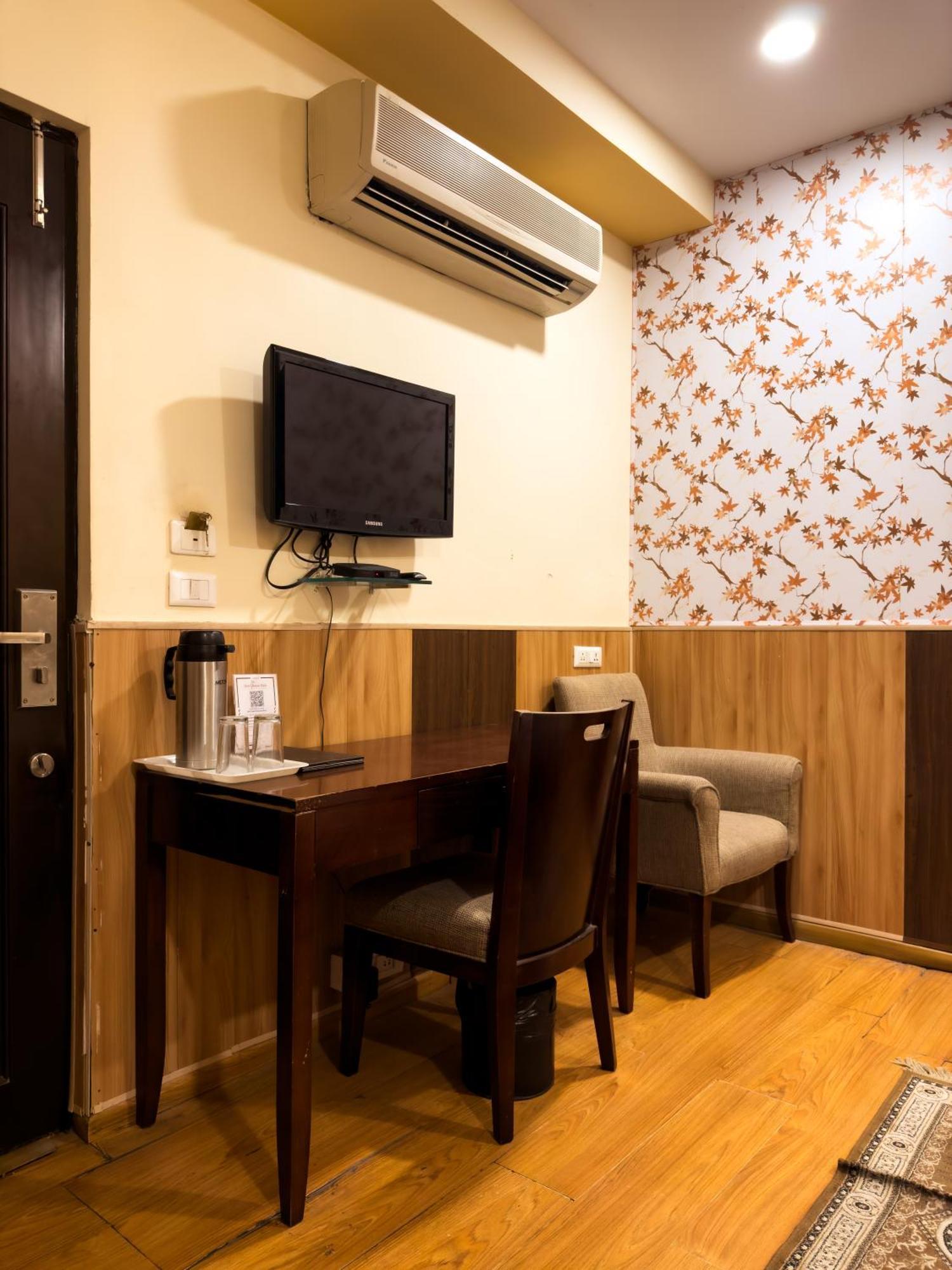 Hotel Royal Palm - A Budget Hotel In Udaipur Luaran gambar