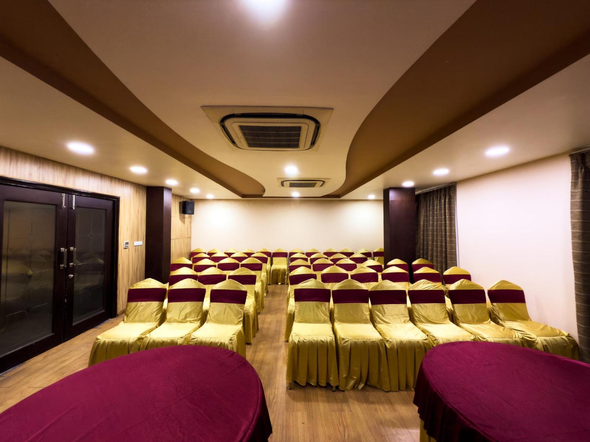 Hotel Royal Palm - A Budget Hotel In Udaipur Luaran gambar