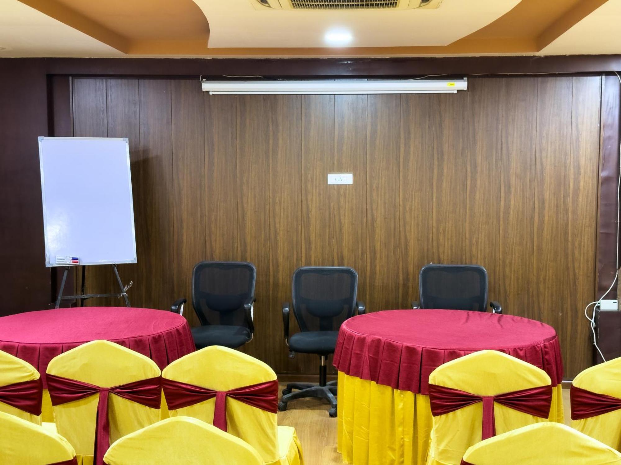 Hotel Royal Palm - A Budget Hotel In Udaipur Luaran gambar