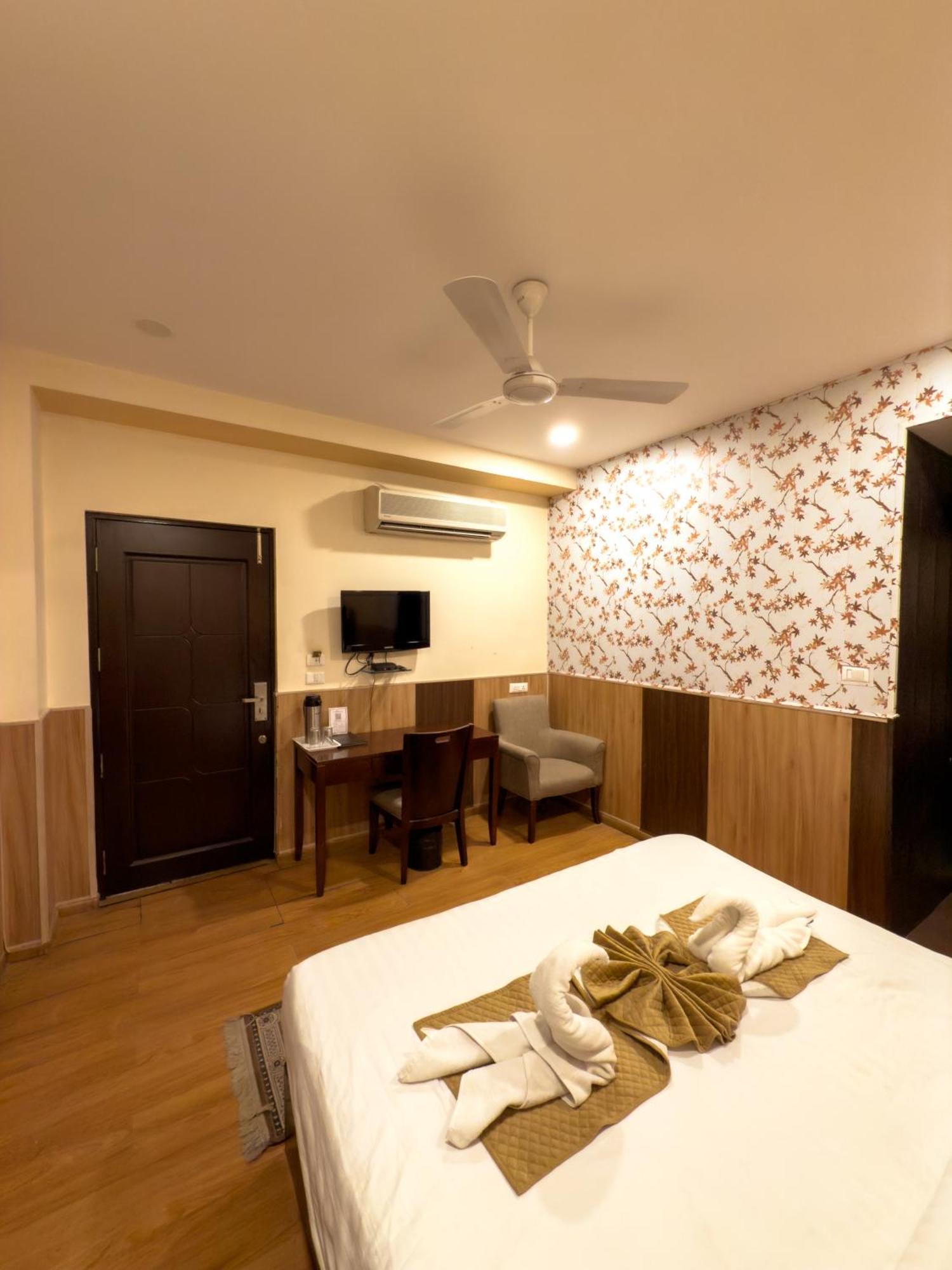 Hotel Royal Palm - A Budget Hotel In Udaipur Luaran gambar